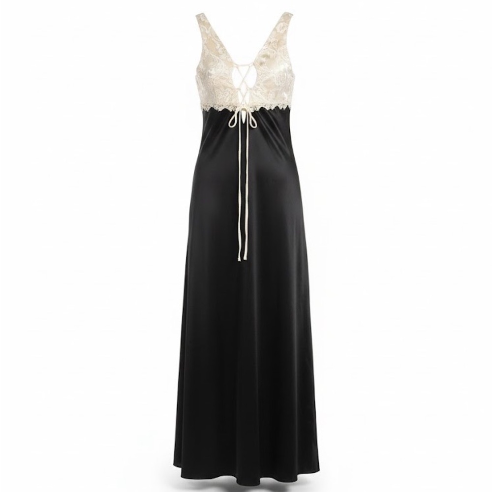 Rampage Black and Cream Lace Chemise